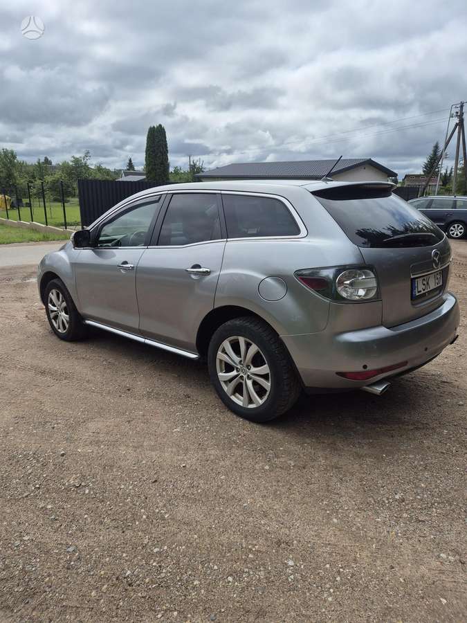 Mazda CX-7, 2.2 l., off-road / crossover