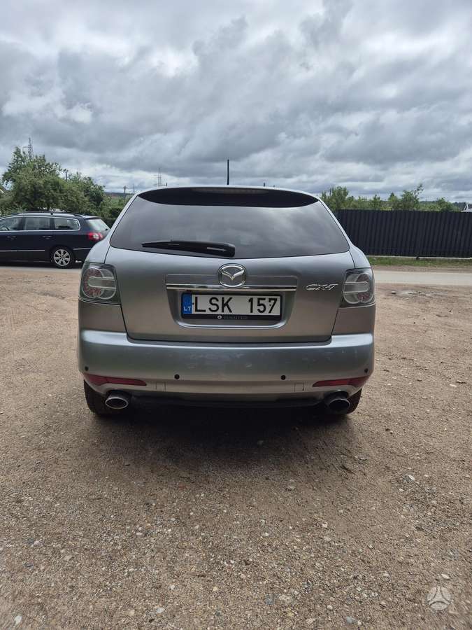 Mazda CX-7, 2.2 l., off-road / crossover