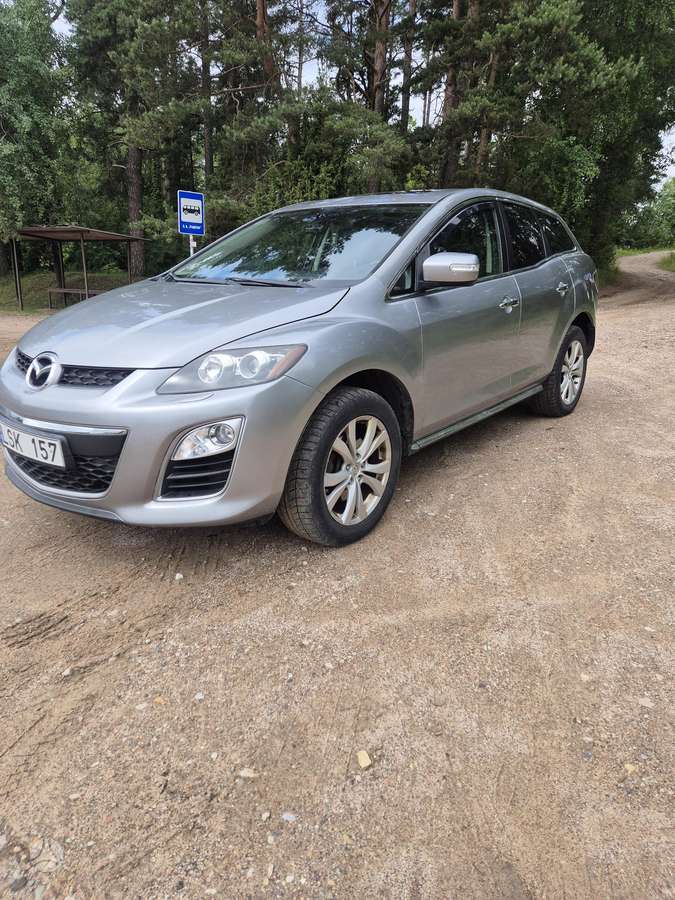 Mazda CX-7, 2.2 l., off-road / crossover