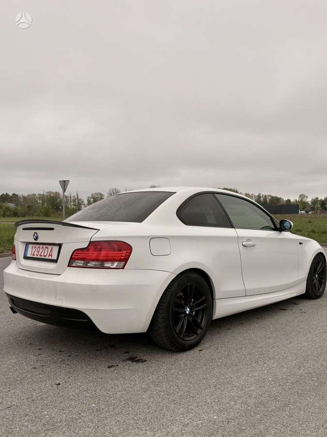 BMW 120, coupe