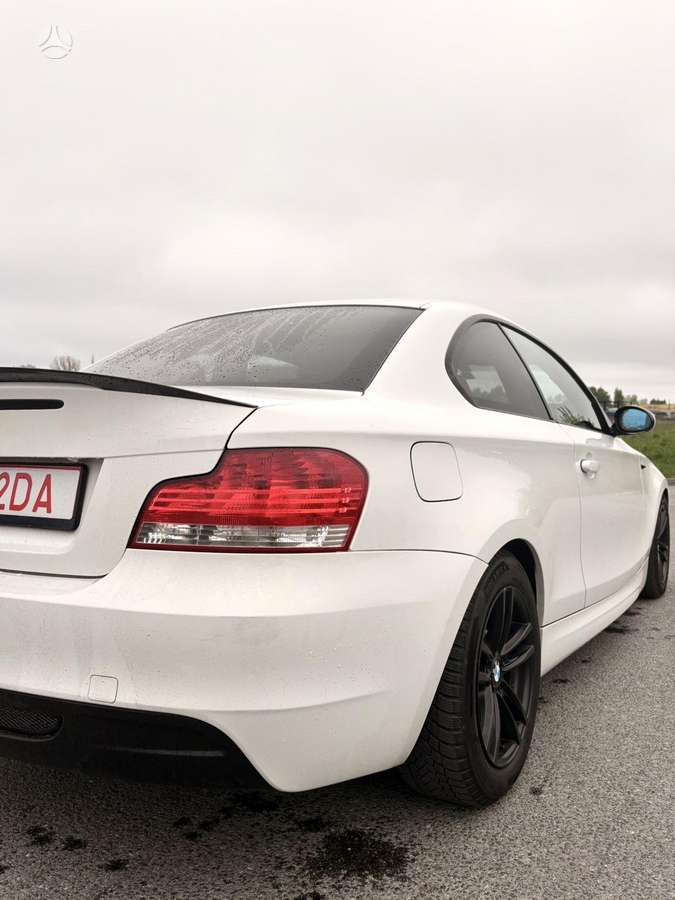BMW 120, coupe
