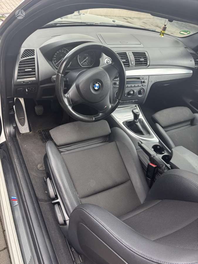 BMW 120, coupe
