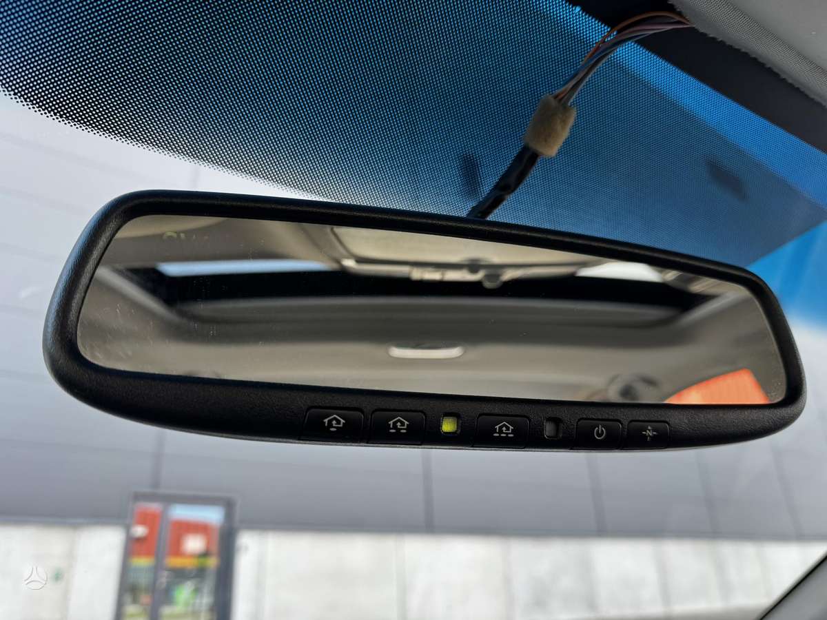 Subaru Legacy, 3.6 l., Седан