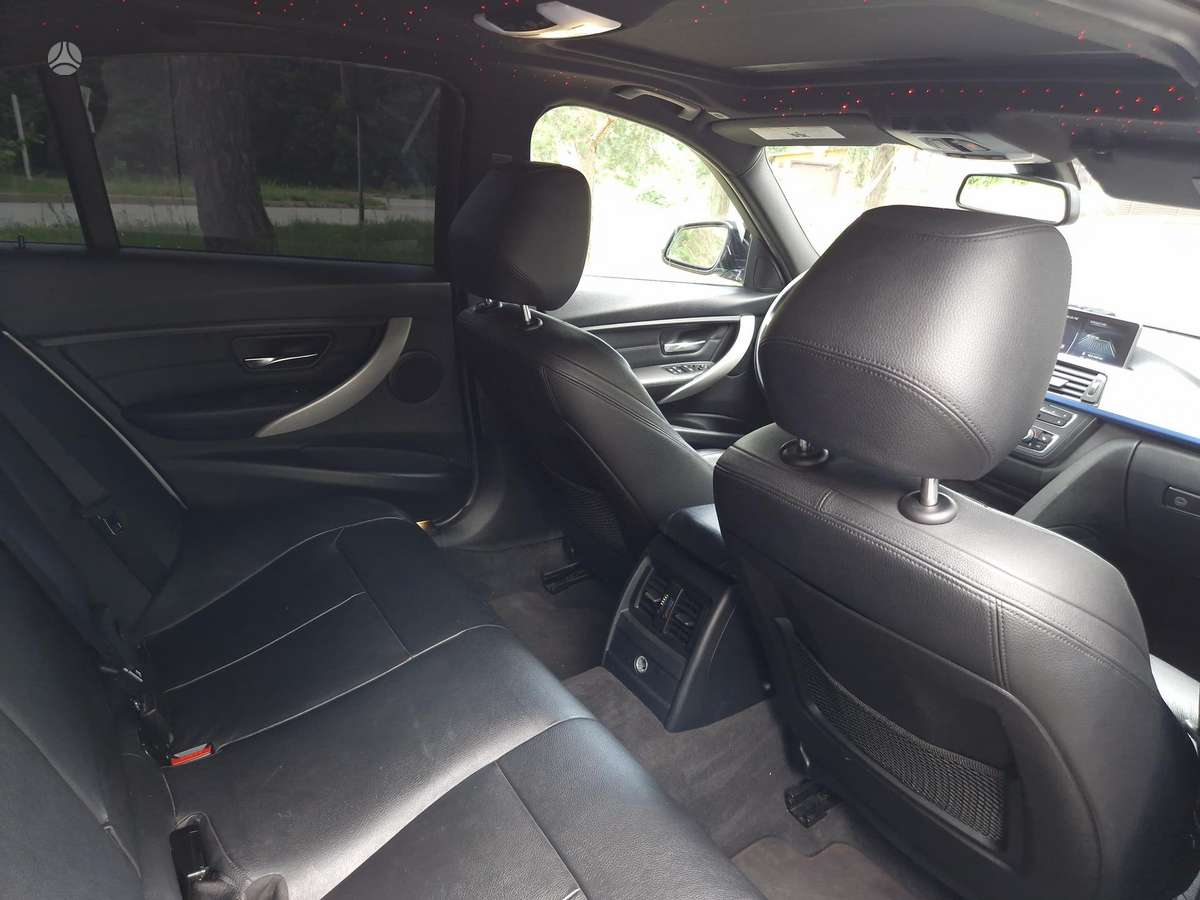 BMW 335, 3.0 l., Седан
