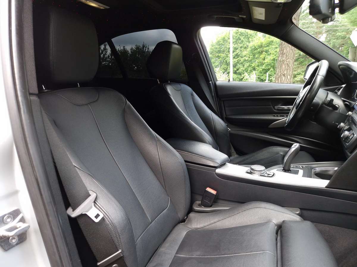 BMW 335, 3.0 l., Седан