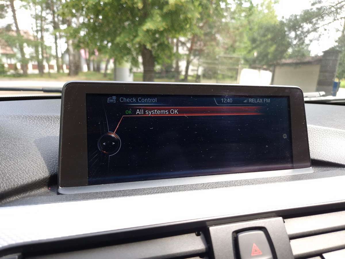 BMW 335, 3.0 l., Седан