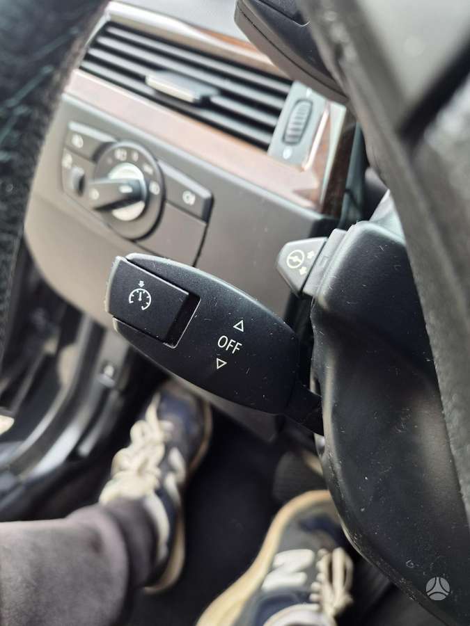 BMW 528, 3.0 l., Седан