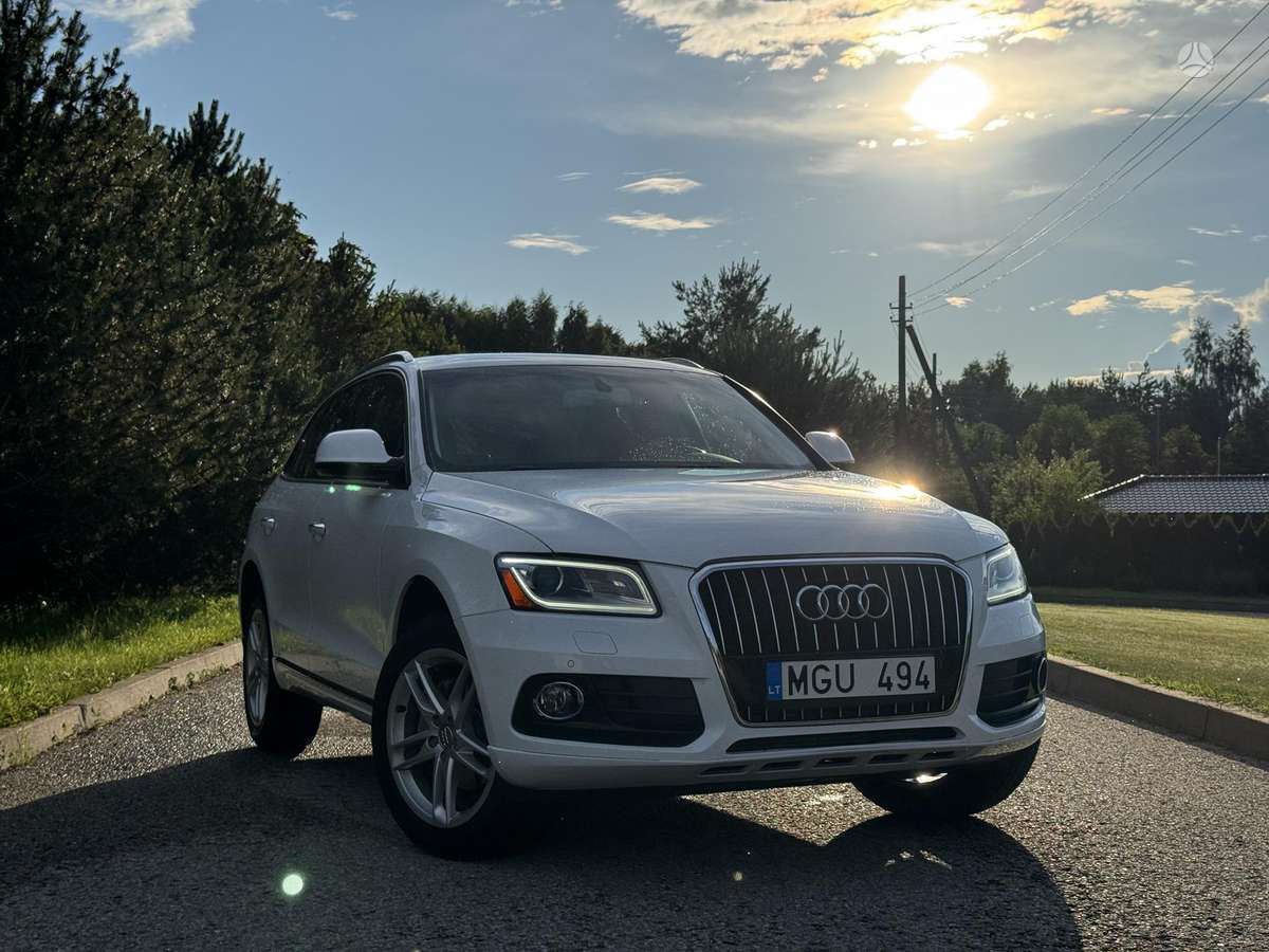 Audi Q5, 2.0 l., Внедорожник / Кроссовер