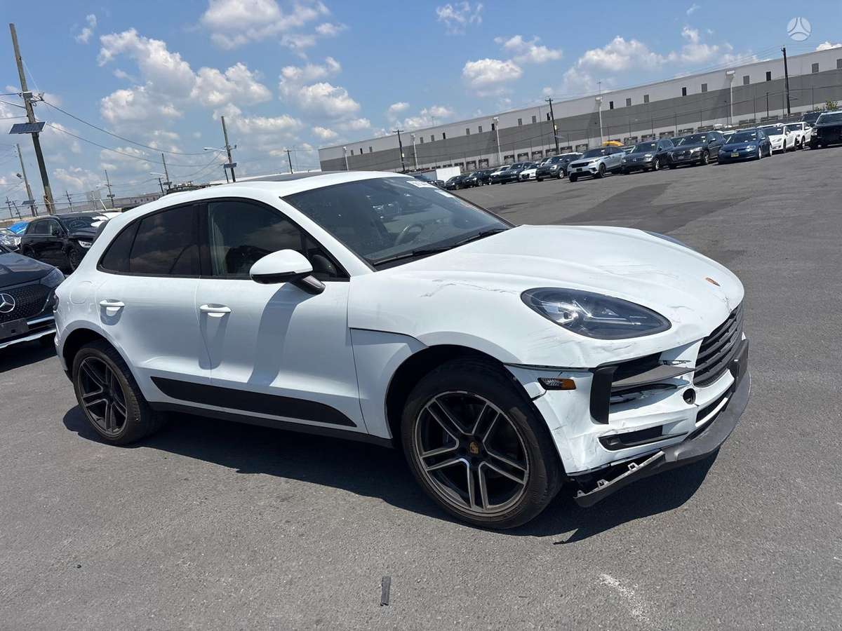 Porsche Macan - 2