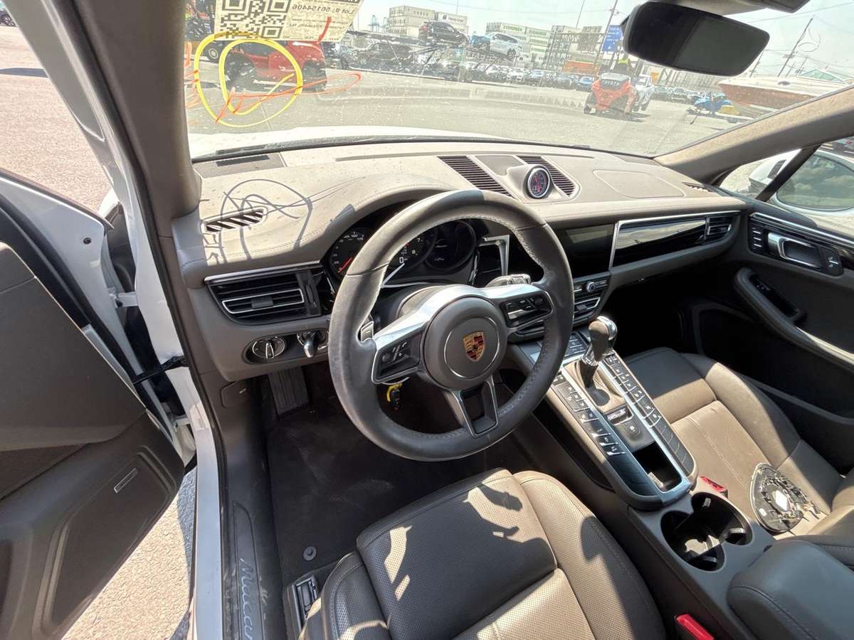 Porsche Macan - 7
