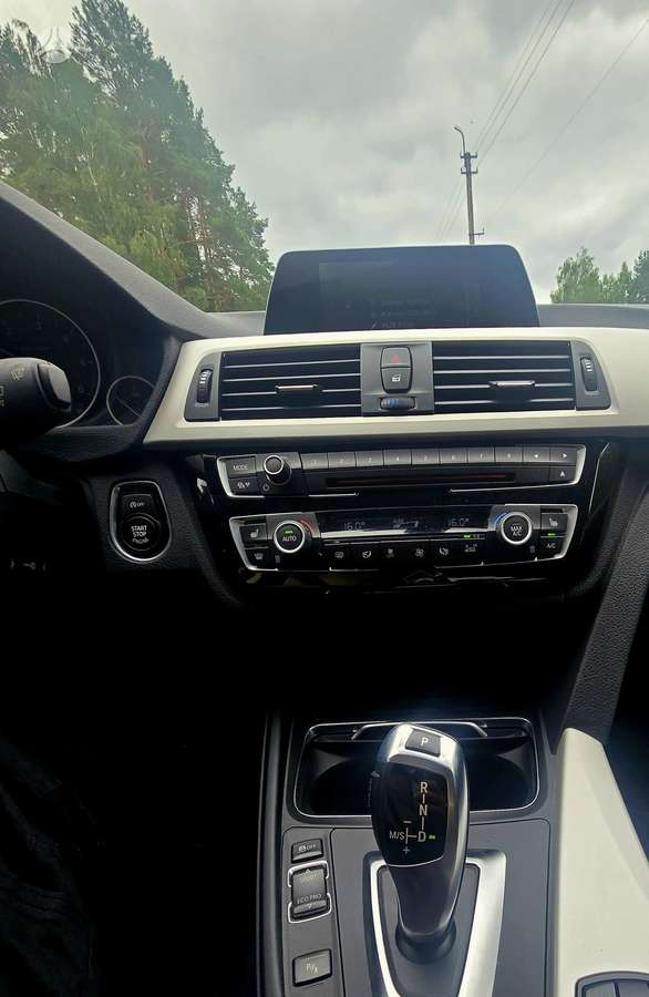 BMW 320, 2.0 l., universalas