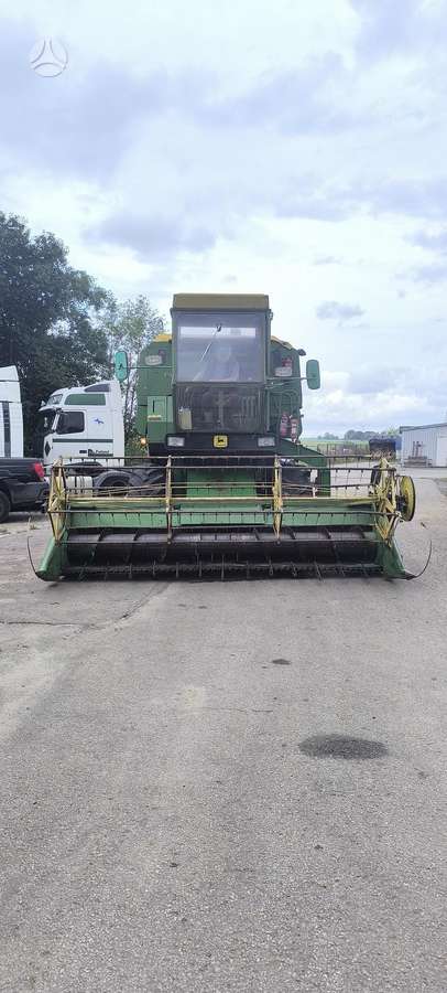 John Deere 965, kombaini