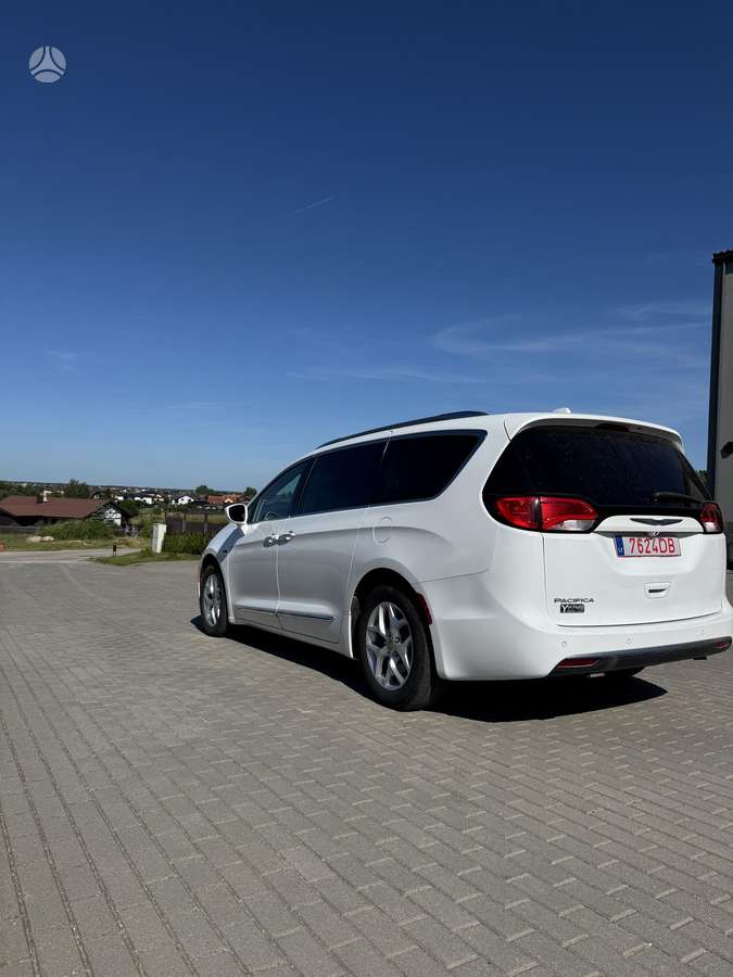 Chrysler Pacifica, 3.7 l., mpv / minivan