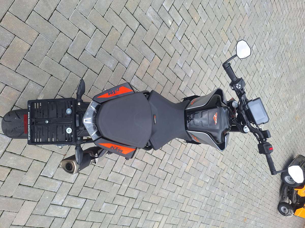 KTM Duke 390cc, street / classic