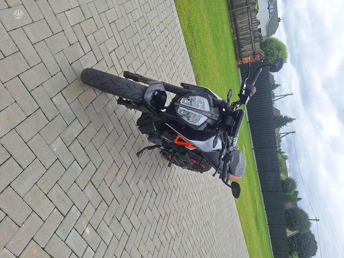 KTM Duke 390cc, street / classic