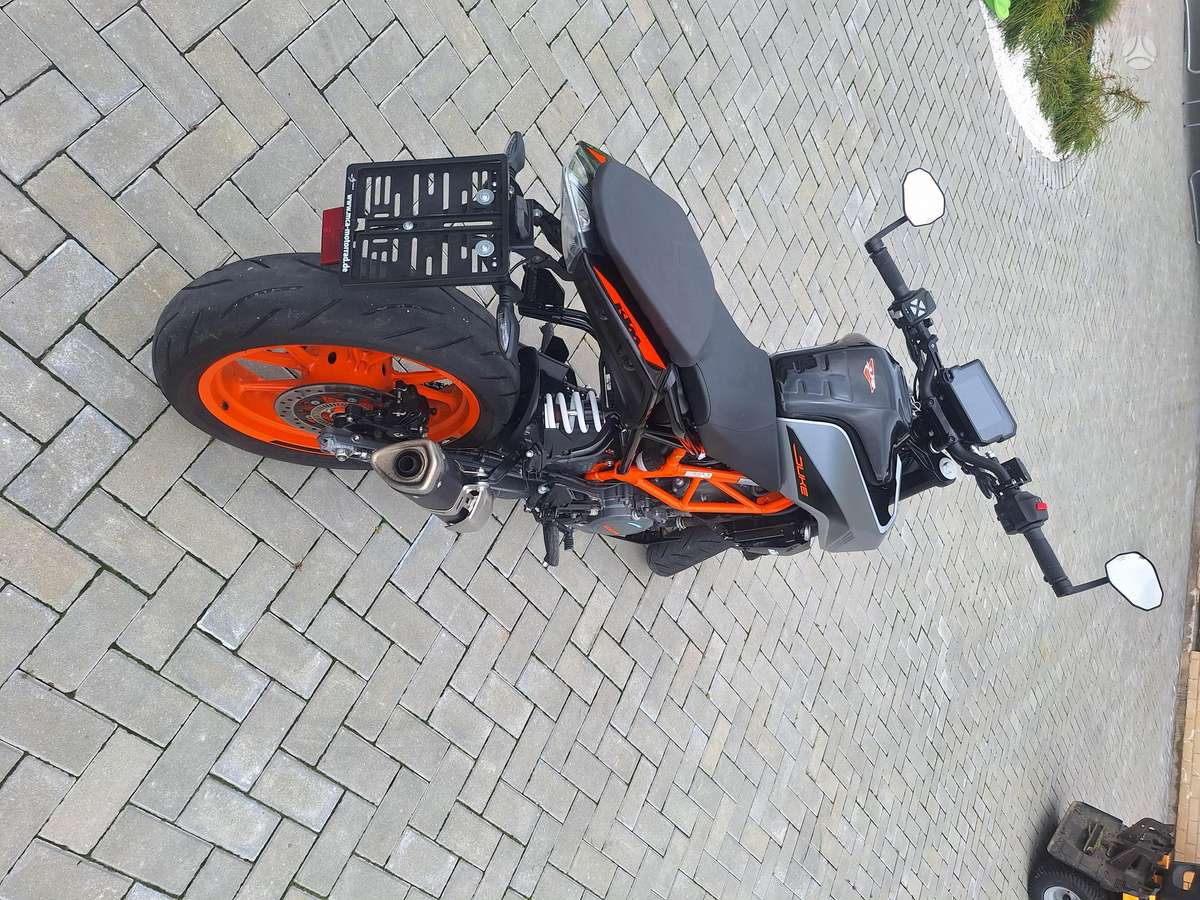 KTM Duke 390cc, street / classic