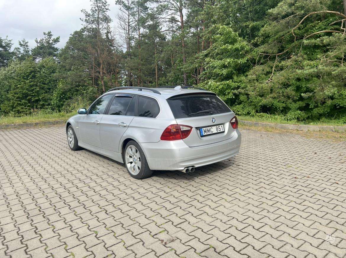 BMW 325, 3.0 l., Универсал