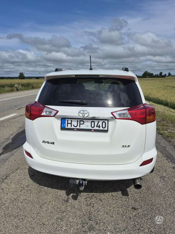 Toyota RAV4 - 4