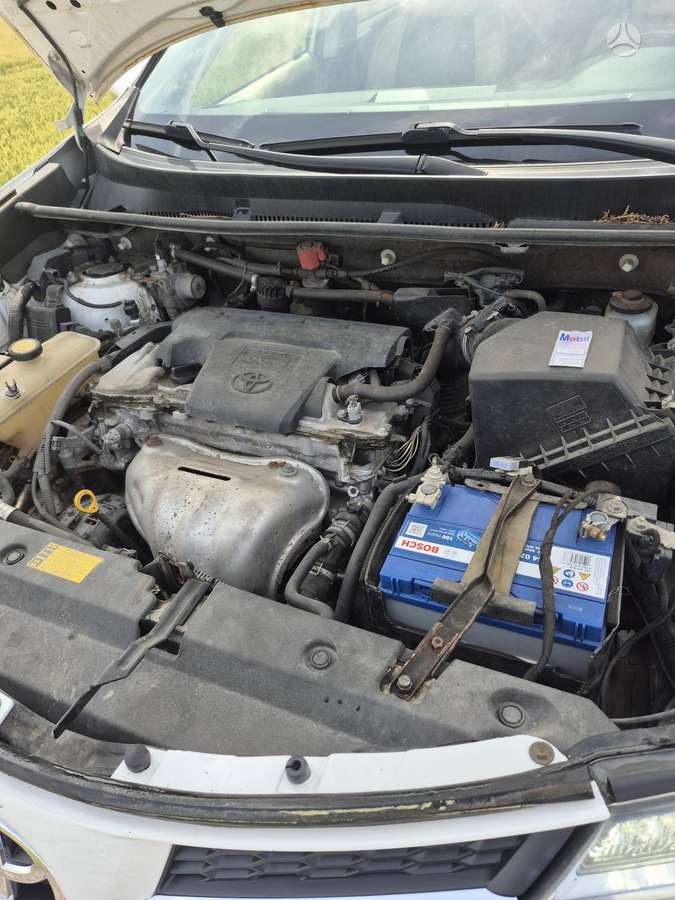 Toyota RAV4 - 12