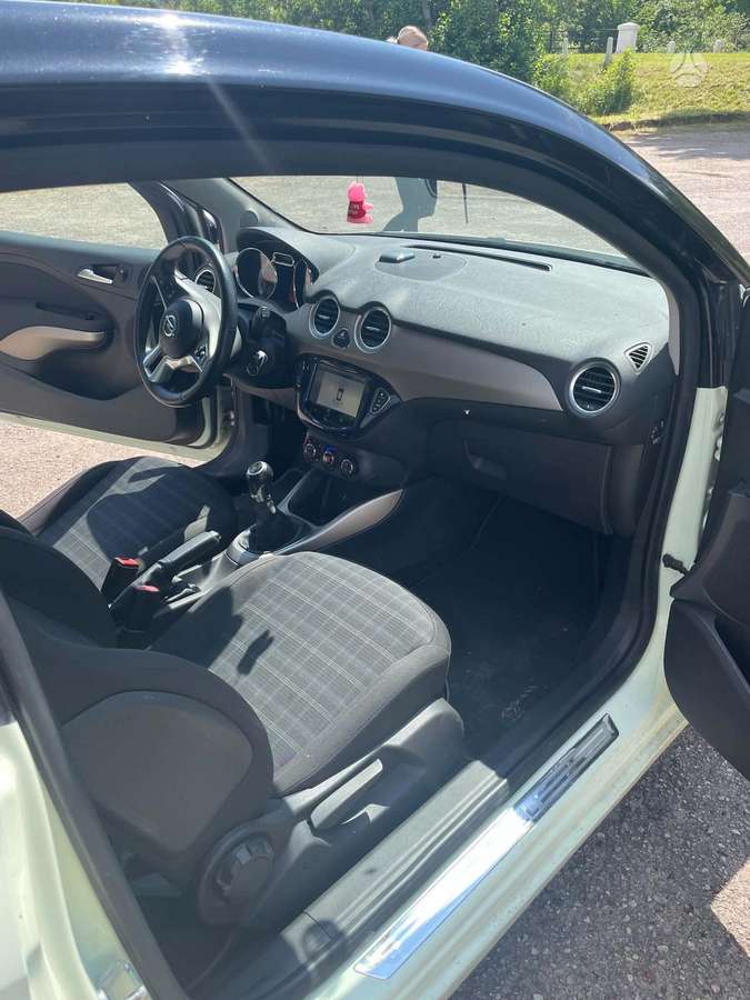 Opel Adam, 1.4 l., hatchback