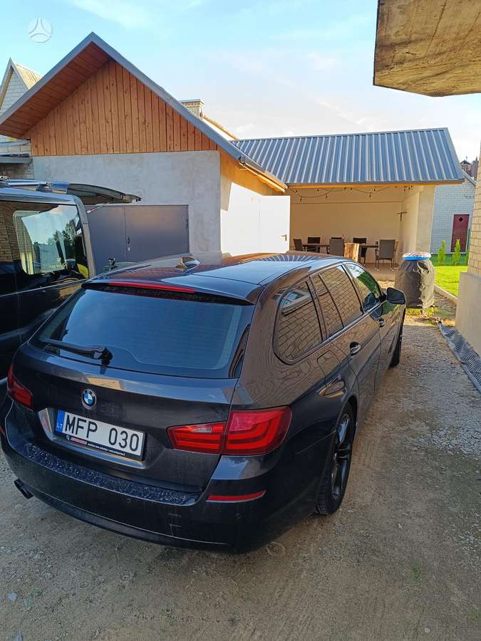 BMW 520, 2.0 l., wagon