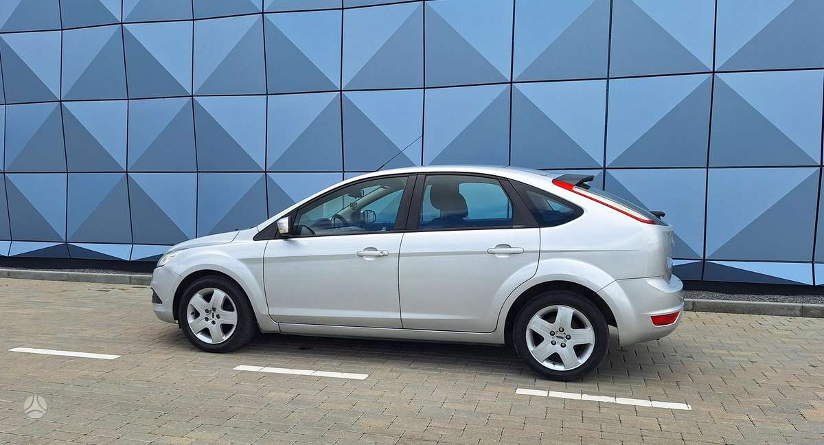 Ford Focus, 1.6 l., hatchback