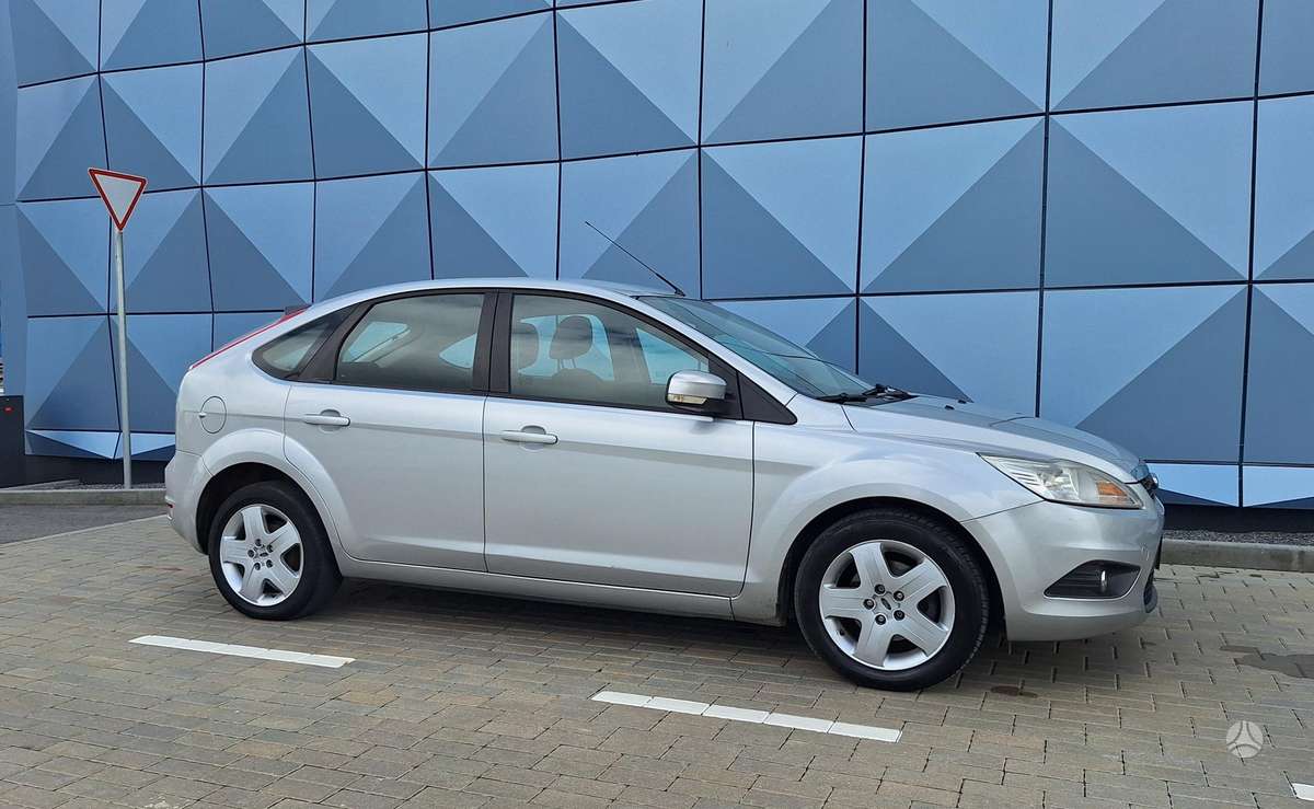 Ford Focus, 1.6 l., hatchback