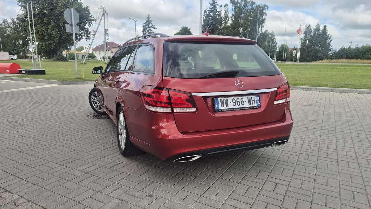 Mercedes-Benz E350, 3.0 l., Универсал