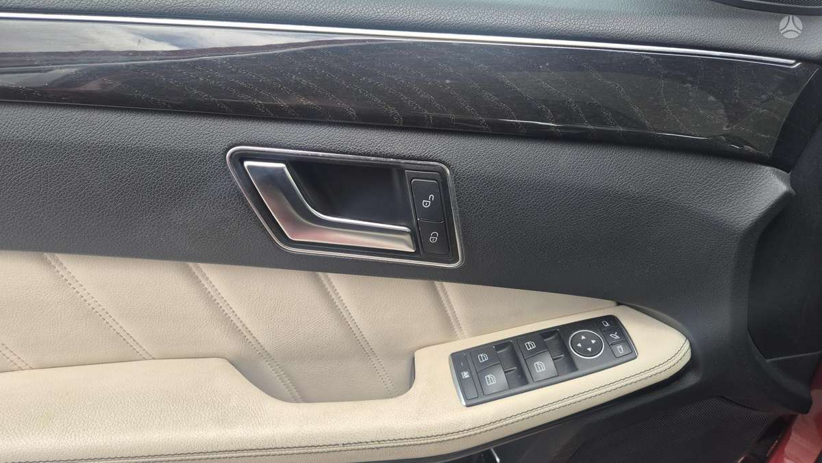 Mercedes-Benz E350, 3.0 l., Универсал