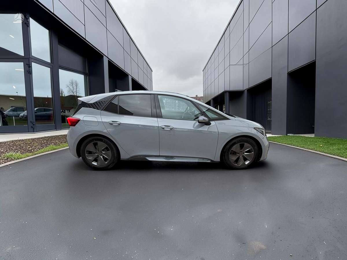 Cupra Born, 62 kWh, hatchback