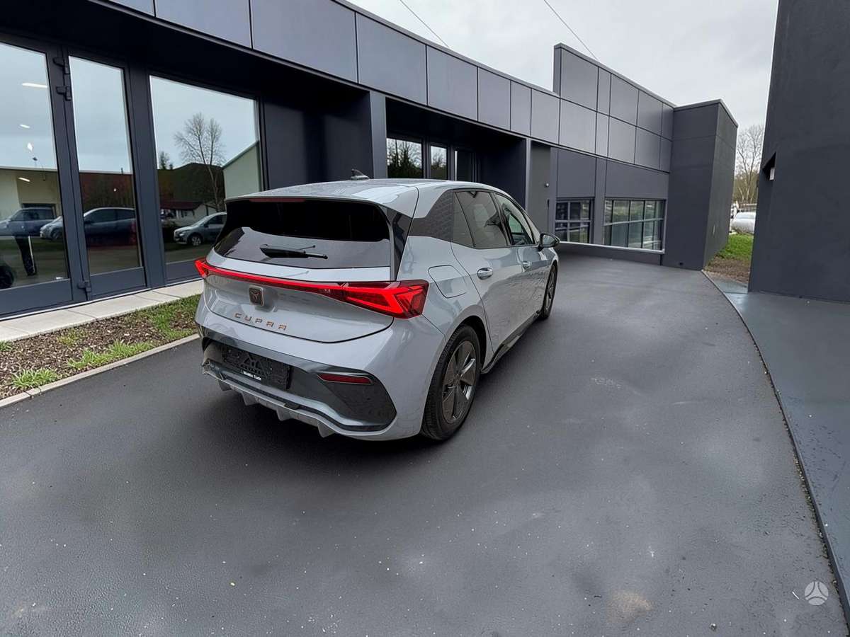Cupra Born, 62 kWh, hatchback