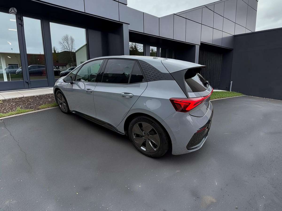 Cupra Born, 62 kWh, hatchback