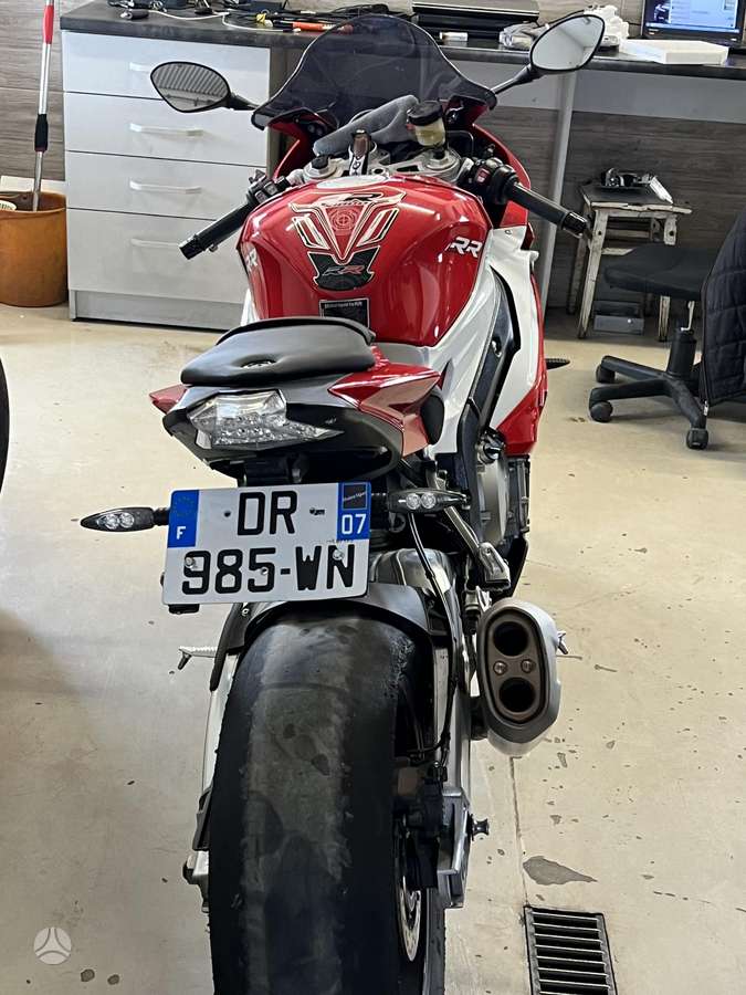 BMW S 1000 RR 1000cc, supermoto