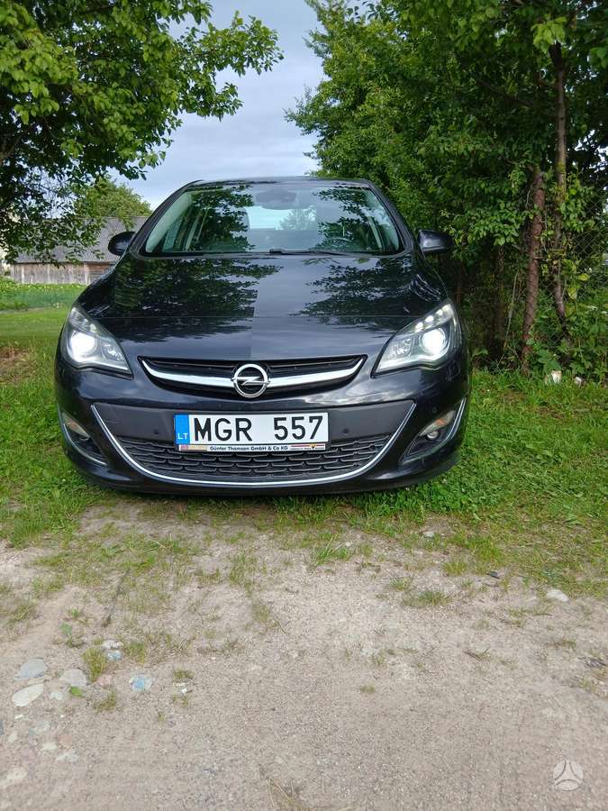 Opel Astra, 1.6 l., Седан