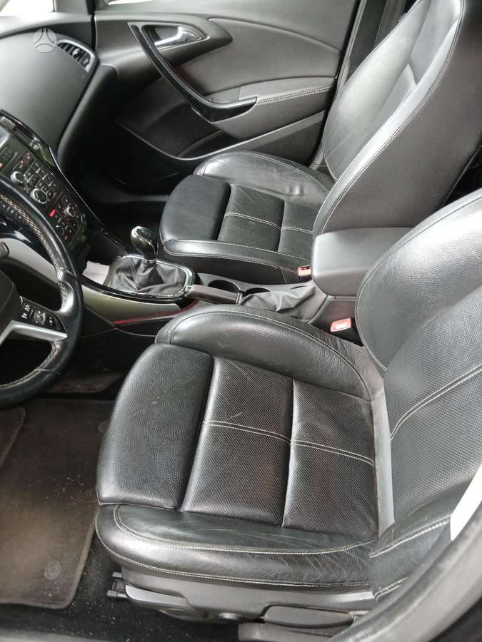 Opel Astra, 1.6 l., Седан