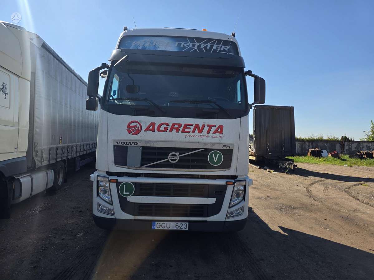 Volvo FH460 XL, double sleeper