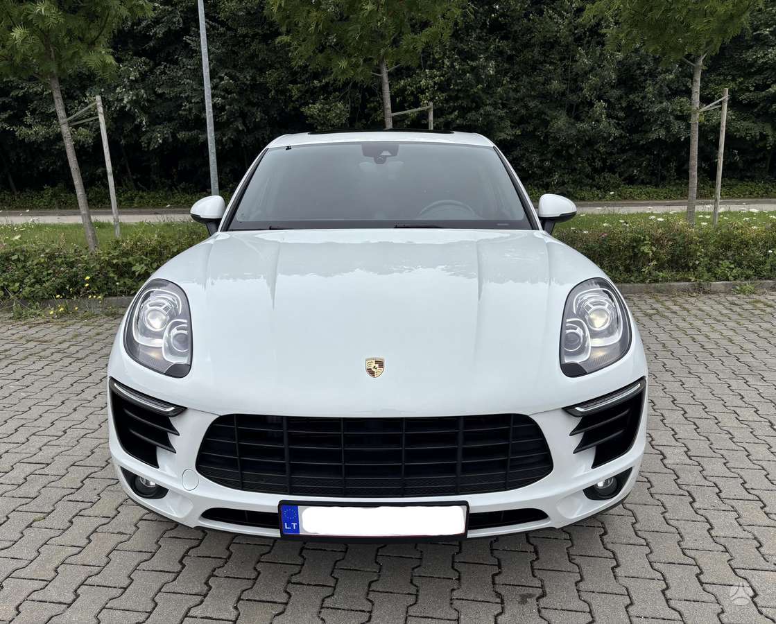 Porsche Macan, 2.0 l., off-road / crossover