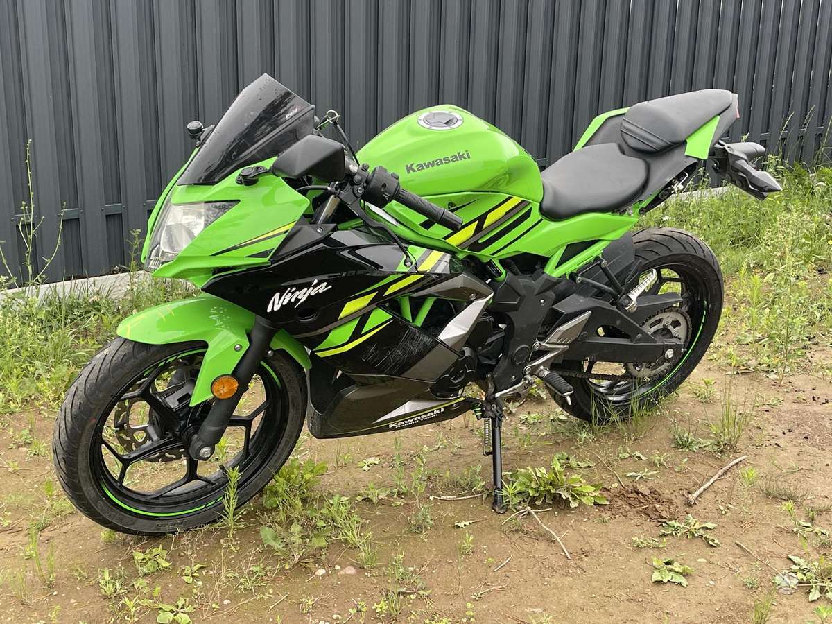 Kawasaki Ninja 125cc, superbikes