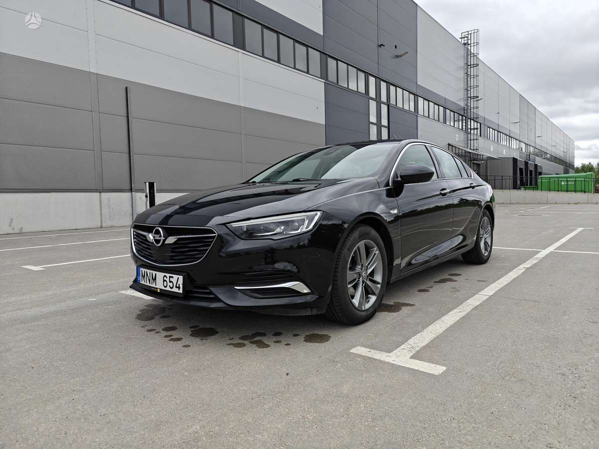 Opel Insignia, 1.5 l., hatchback