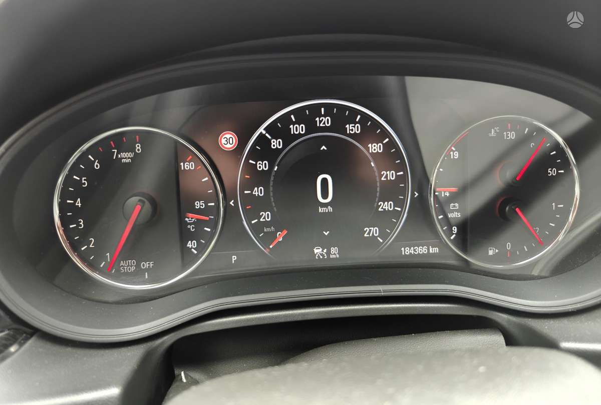 Opel Insignia, 1.5 l., hatchback