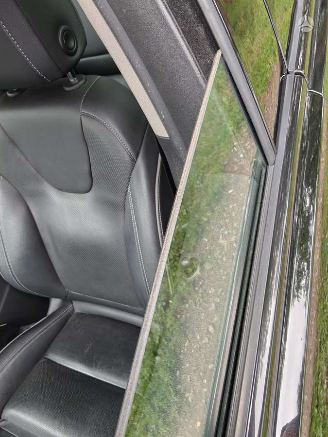Opel Insignia, 1.5 l., hatchback
