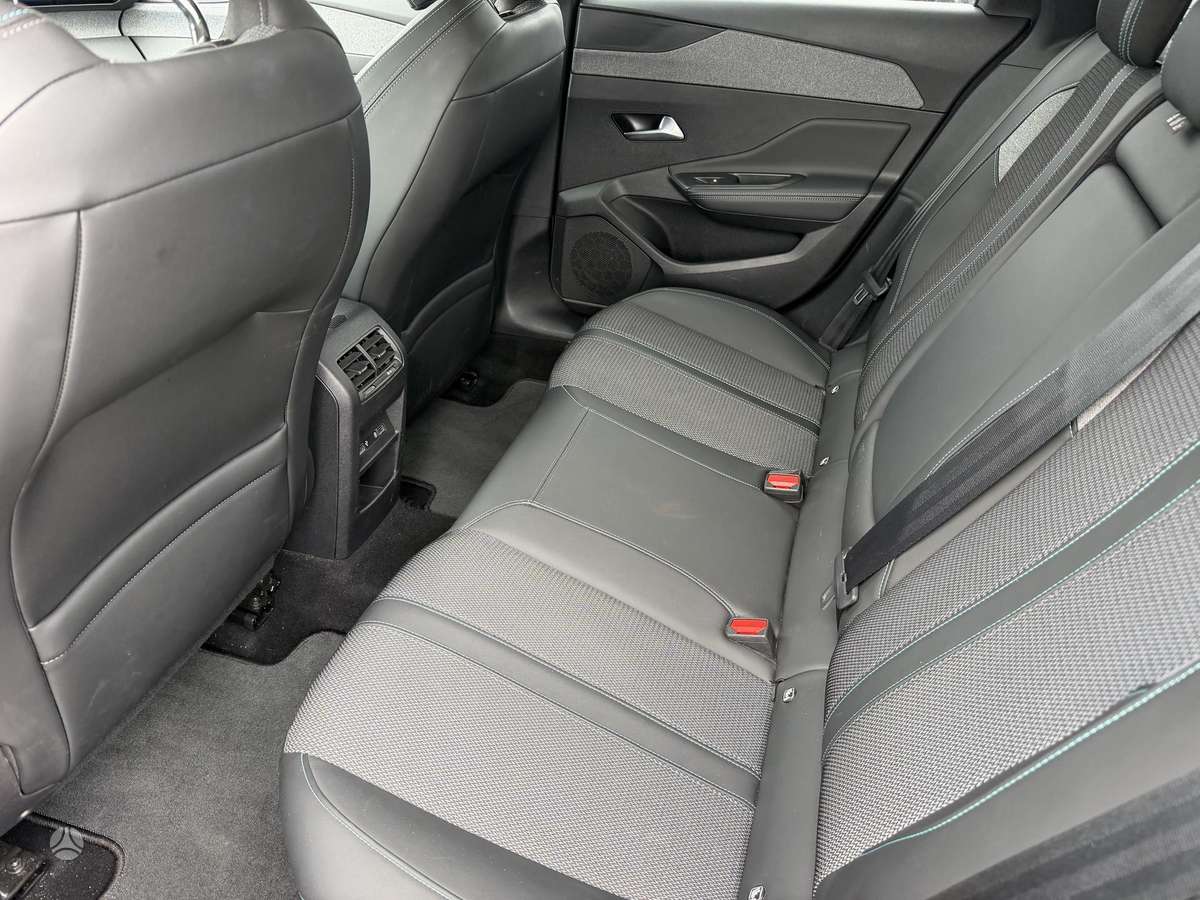 Peugeot 308, 1.2 l., wagon