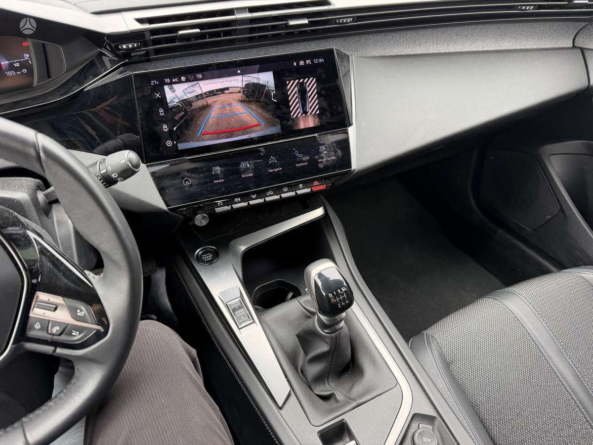 Peugeot 308, 1.2 l., Универсал