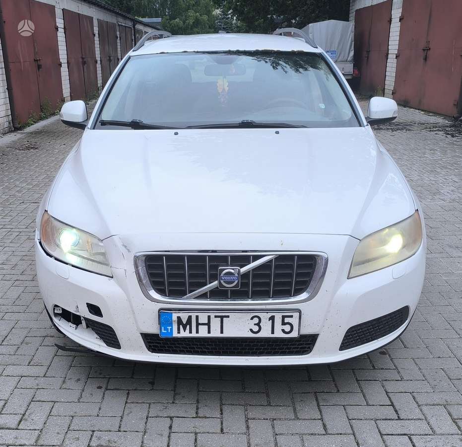 Volvo V70, 2.4 l., universalas