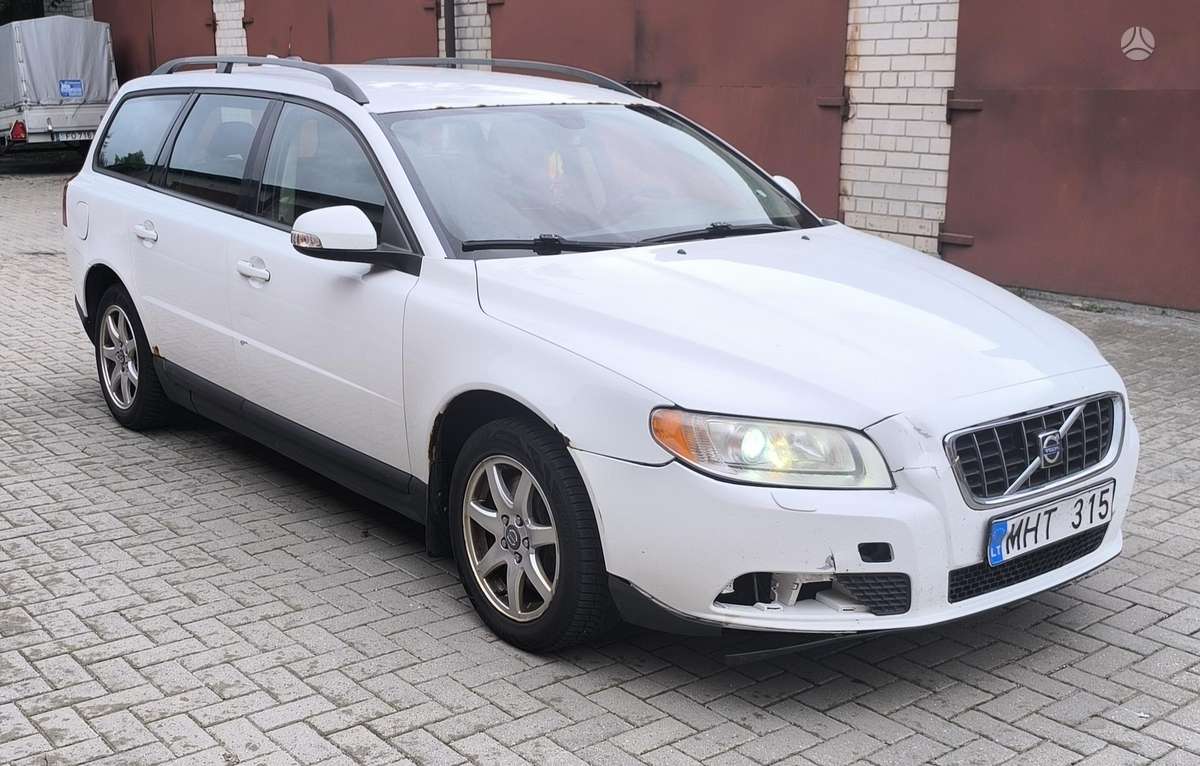 Volvo V70, 2.4 l., universalas