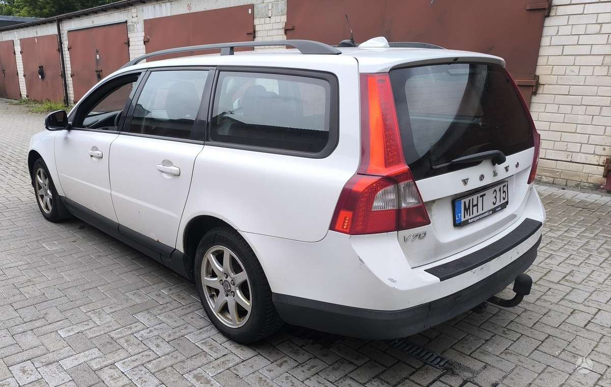 Volvo V70, 2.4 l., universalas
