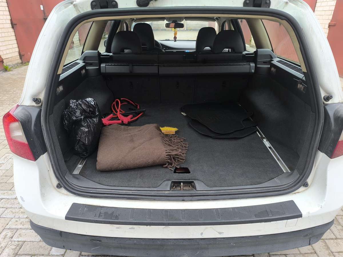 Volvo V70, 2.4 l., universalas