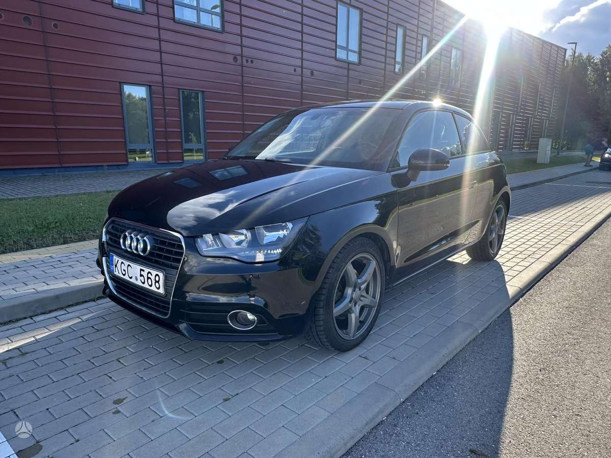 Audi A1, 1.6 l., hatchback