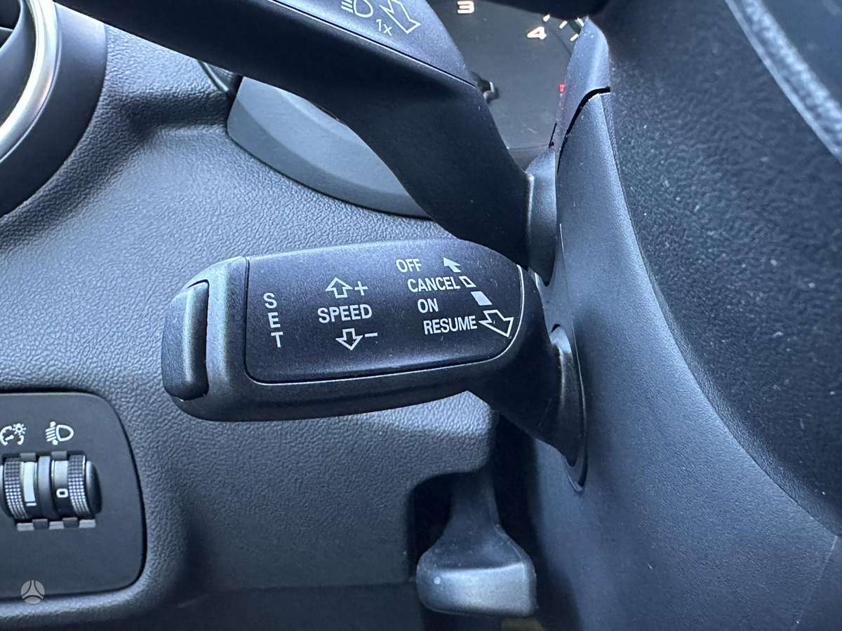 Audi A1, 1.6 l., hečbekas