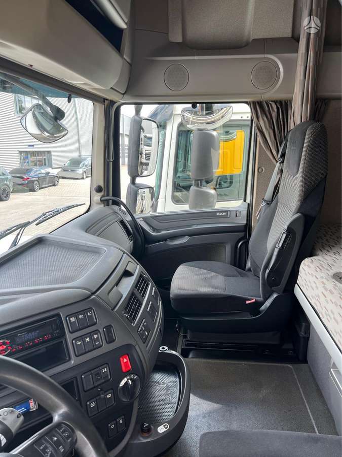 DAF XF 440, 2 спальных места